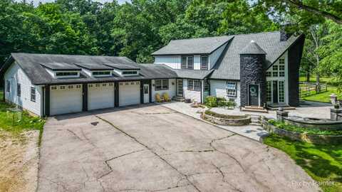 43w135 McDonald Road, Elgin, IL 60124