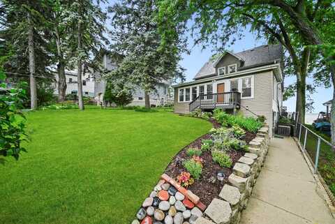 96 Lake Lane, Fox Lake, IL 60020