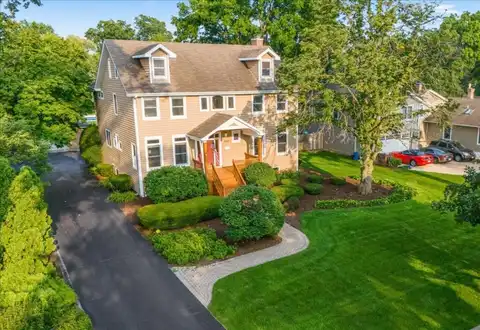 253 N Kenilworth Avenue, Glen Ellyn, IL 60137