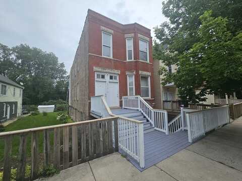 8813 S Buffalo Avenue, Chicago, IL 60617