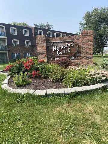 17975 Huntleigh Court, Country Club Hills, IL 60478