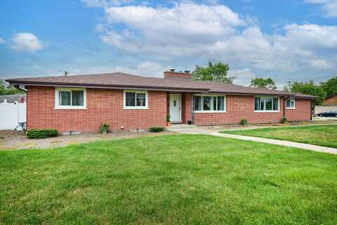 8841 Kathy Lane, Des Plaines, IL 60016