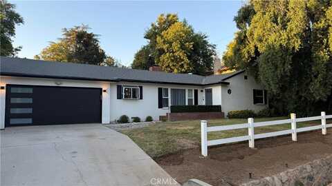 105 E Hilton Avenue, Redlands, CA 92373