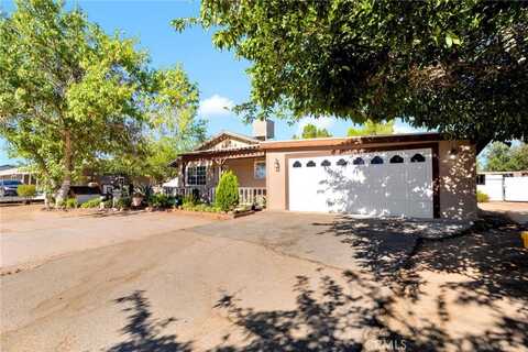 8012 Cottonwood Avenue, Hesperia, CA 92345