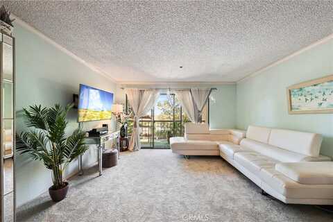 13601 Del Monte Dr, Seal Beach, CA 90740