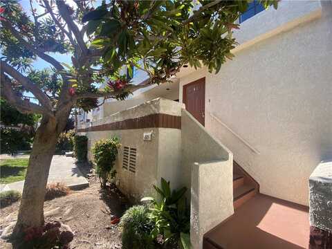 2931 Plaza Del Amo, Torrance, CA 90503
