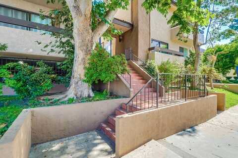 12330 Magnolia Boulevard, Valley Village, CA 91607
