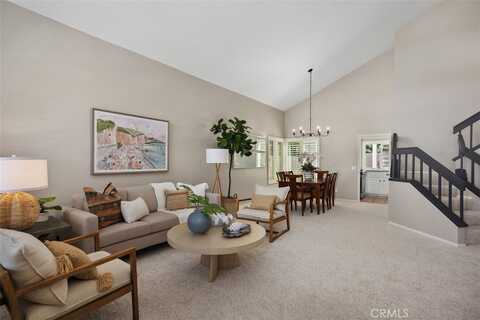 29 Raposa, Rancho Santa Margarita, CA 92688