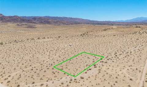 5888 La Ferney Avenue, Joshua Tree, CA 92252