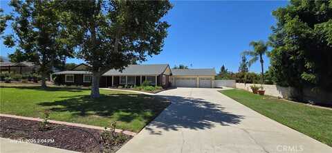 3024 Sonrisa Drive, Corona, CA 92881