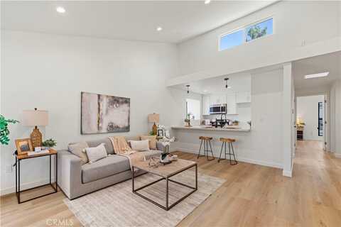 11107 Arminta Street, Sun Valley, CA 91352