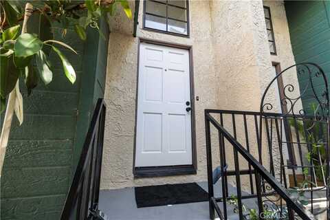 11107 Arminta Street, Sun Valley, CA 91352