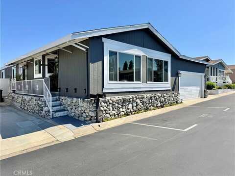 23301 Ridge Route Drive, Laguna Hills, CA 92653