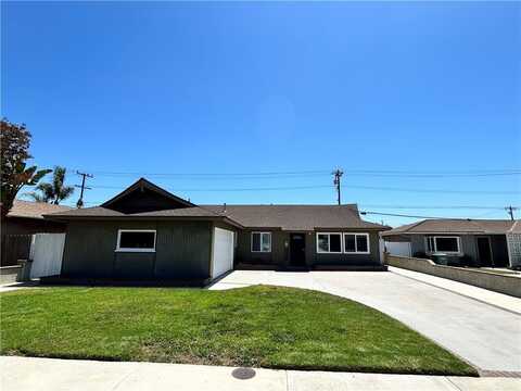 6552 Oakgrove Circle, Huntington Beach, CA 92647
