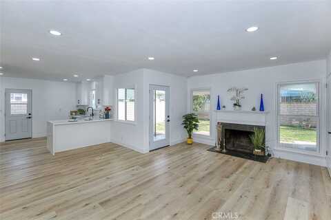 3518 Faust Avenue, Long Beach, CA 90808