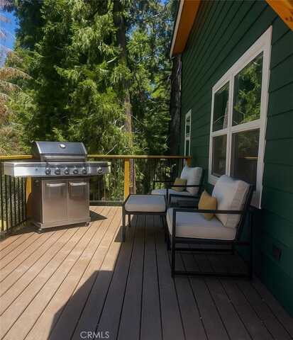 675 Pinnacle Drive, Lake Arrowhead, CA 92352