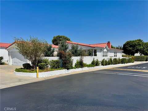 23301 Ridge Route Drive, Laguna Hills, CA 92653