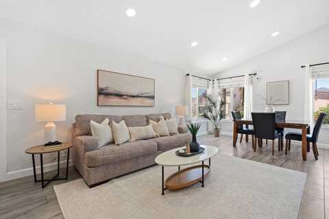 2865 Hypoint Avenue, Escondido, CA 92027