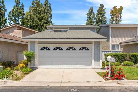909 S S. Lake Summit Drive, Anaheim Hills, CA 92807