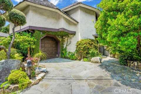 266 Canyon Acres Drive, Laguna Beach, CA 92651