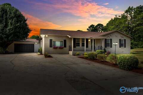 22160 Hood Street, Athens, AL 35613