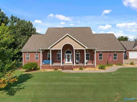 17900 Hampton Cove Way, Athens, AL 35611
