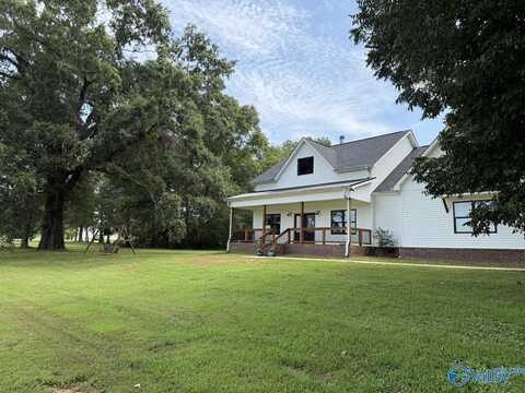 714 Maples Lane, Woodville, AL 35776