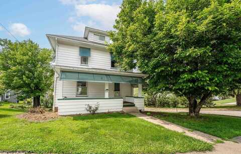 888 Riverview Drive, Morgantown, WV 26505