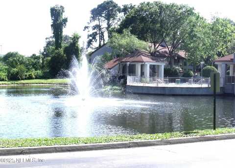 2802 WOOD HILL Drive unit: 2802, Jacksonville, FL 32256