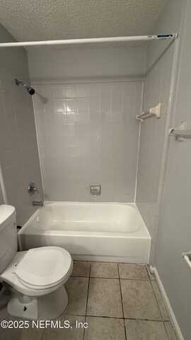 8366 ROCKY CREEK Drive, Jacksonville, FL 32244