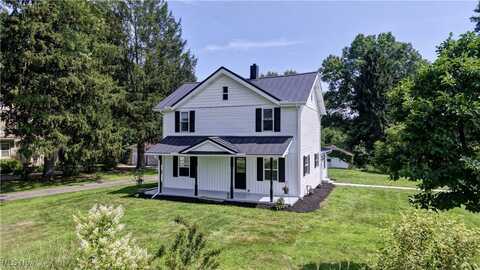 10058 Navarre Road SW, Navarre, OH 44662