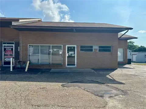 899 Canton Road, Akron, OH 44312