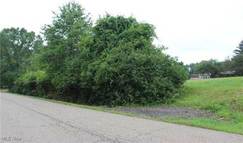 E Wadora Circle NW, North Canton, OH 44720