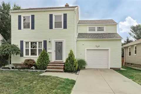 1543 Roselawn, Mayfield Heights, OH 44124