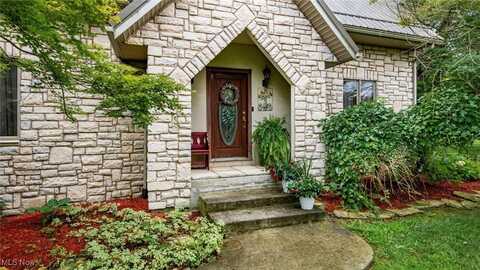 6730 Dillon Hills Drive, Nashport, OH 43830