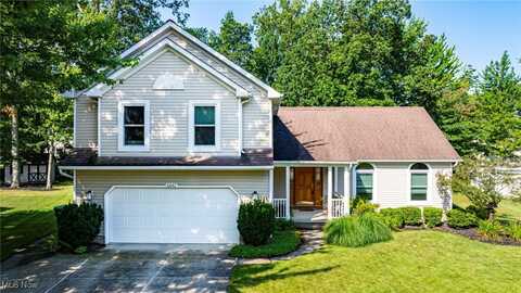 6642 Pear Tree Lane, Mentor, OH 44060