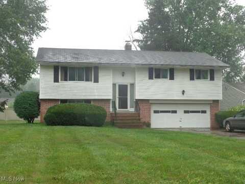 21113 Willow Lane, Strongsville, OH 44149