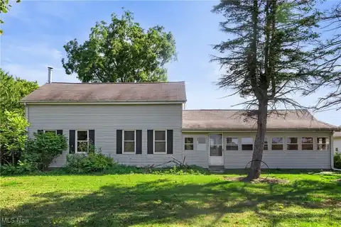 13381 Painesville Warren Road, La Rue, OH 44077