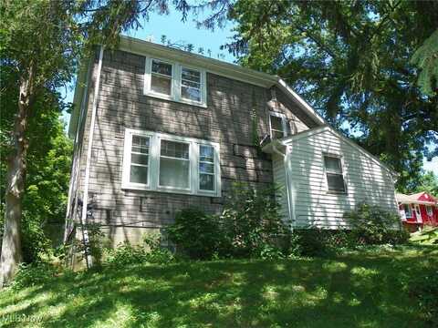 12317 Sunset Drive, Garfield Heights, OH 44125