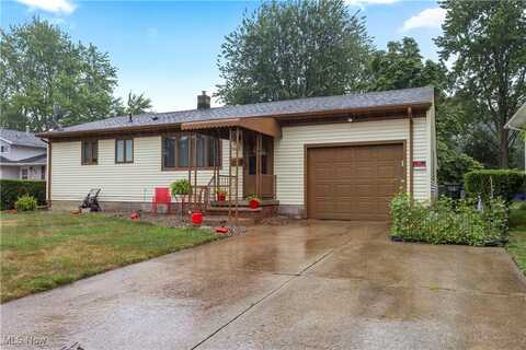 923 Sherwood Drive, Elyria, OH 44035