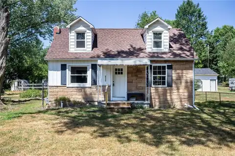 2117 Delaware Avenue, Akron, OH 44312
