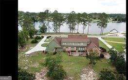 220 Lake Shore Drive, Alma, GA 31510
