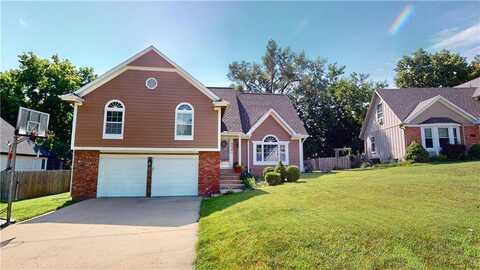 8626 Oakview Drive, Lenexa, KS 66215