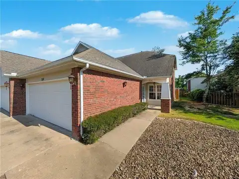 904 Dixson Street, Rogers, AR 72758