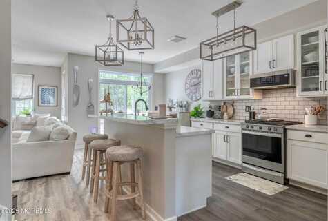 332 Hawthorne Lane, Barnegat, NJ 08005