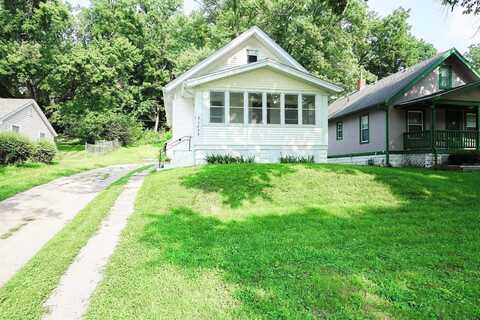1553 North Broadway, Council Bluffs, IA 51503