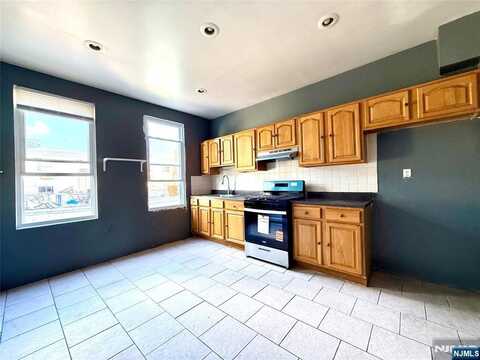 566 67th Street, West New York, NJ 07093