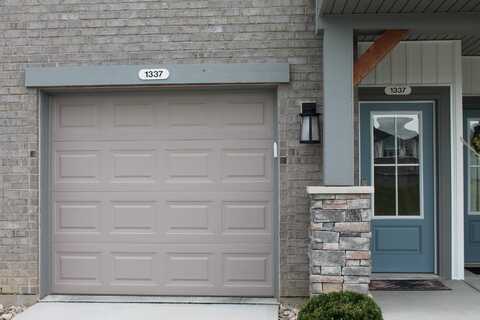 1337 Retreiver Way, Florence, KY 41042