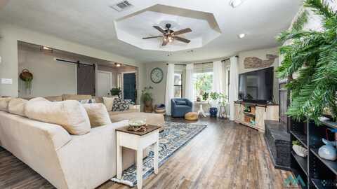 3912 Don January Avenue, Clovis, NM 88101