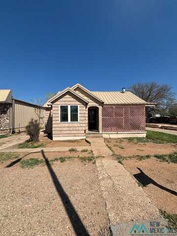 1217 N Prince Street, Clovis, NM 88101